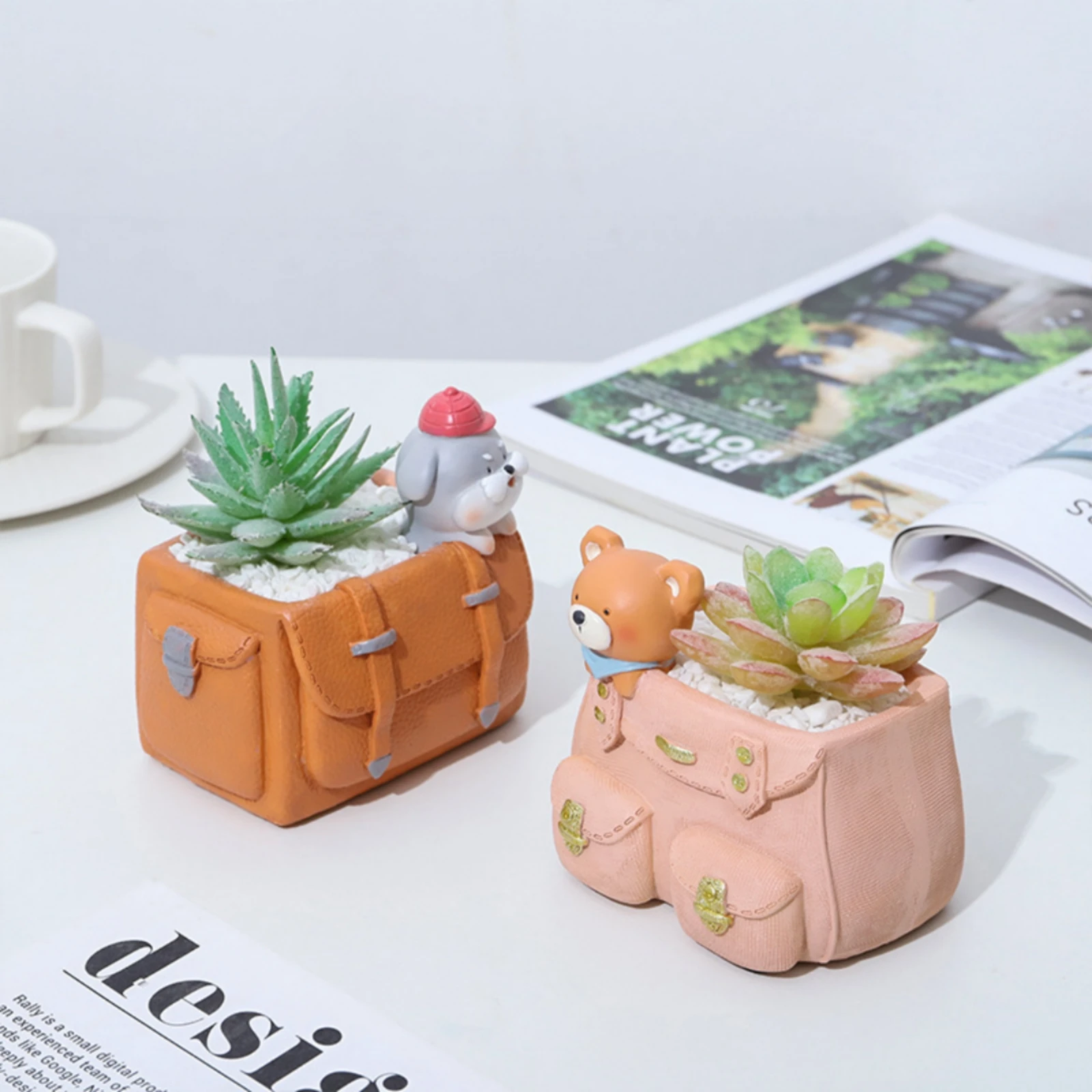 Backpack Planter Handmade Backpack Flowerpot Planter with Drainage Hole Molded Desk Organizer Compact for Succulent Lovers