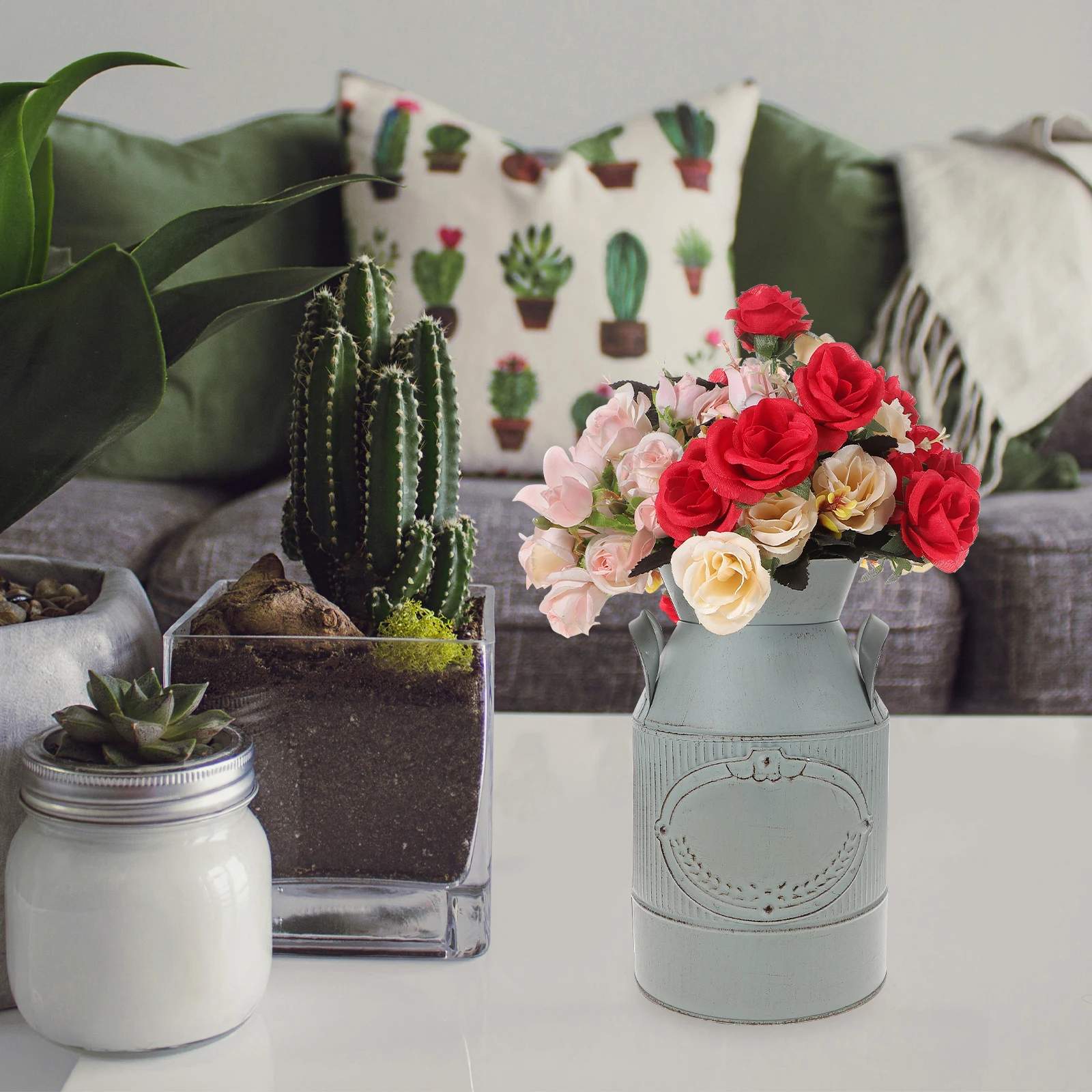 

Rustic Iron Bucket Rustic Flower Jugs Vintage Vase for Flowers Arrangement Home Decor Farmhouse Style Retro Jug