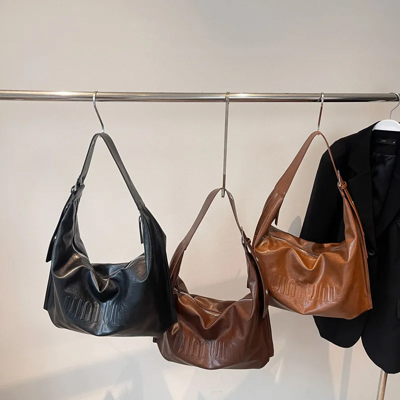 

Retro Bags Women's Large Capacity2025New Autumn Winter Versatile Simple Single Shoulder Crossbody Bag Textured Commuter Dumpling