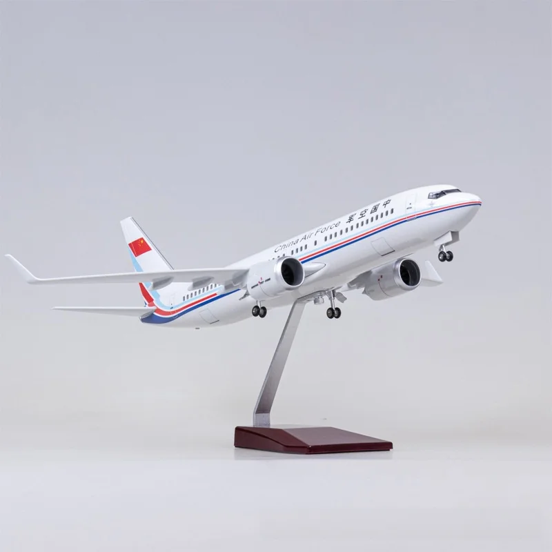 B737 China Air Force 47cm Large Scale Airplanes 737 Boe-ing Model Kit With Stand And Wheel For Adult Aviation Souvenir Gift