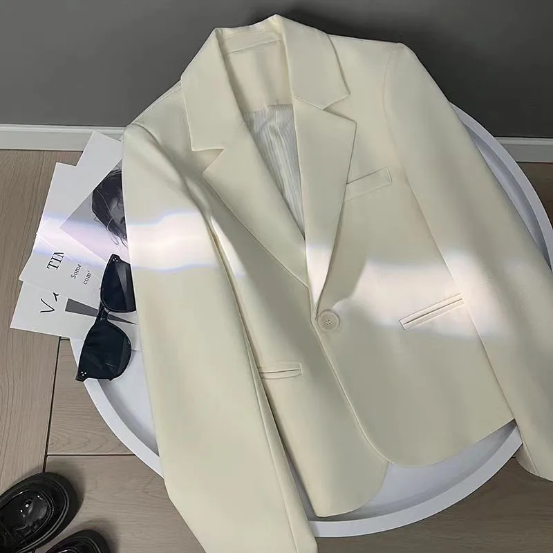 

White Cropped Blazer Jacket for Woman Spring New Fashion Single Button Blazers Ladies Versatile Casual Long Sleeve Small Outwear
