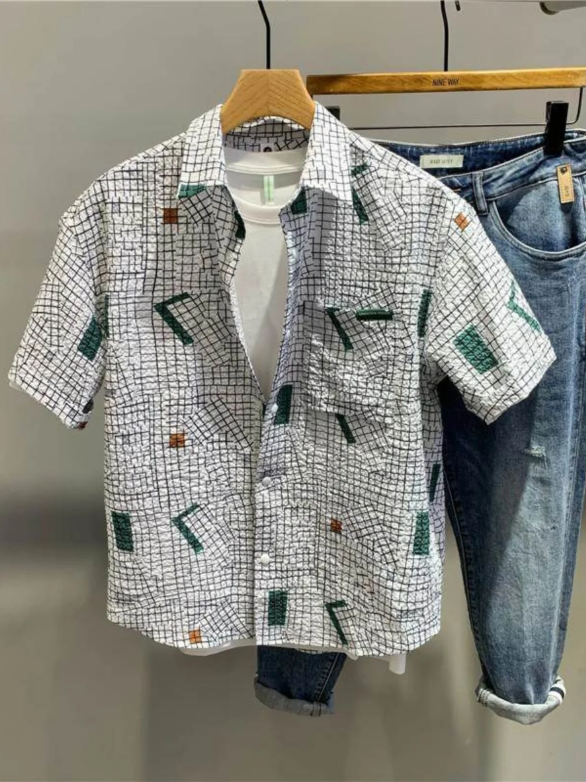 

Original Japanese Style Bubble Cloth Plaid Short Sleeve Casual Shirt Men's Summer Thin Loose Breathable Fashionable Top