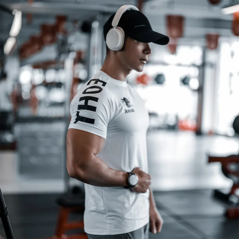 2024 Summer New Men T-shirt Sports Tight Running Fitness shirt quick-drying Breathable Elastic Training Short sleeved T-shirt