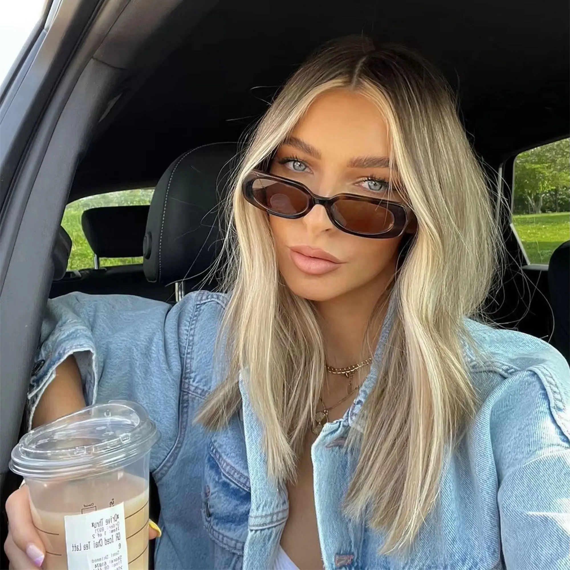 

Medium Length Ash Blonde Synthetic Lace Front Wig High Quality Women's Wig Preplucked Hairline Wave Wigs Small/Large Size Cap