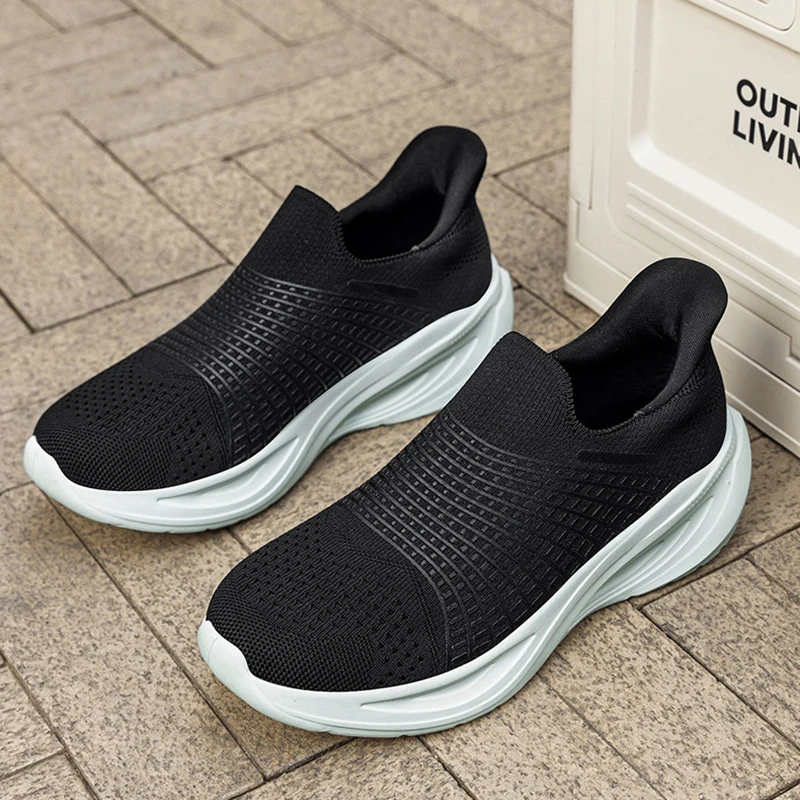 Zapatillas deportivas unisex nuevas y ligeras de talla grande con malla transpirable para deporte y ocio, calcetines deportivos tipo zapatilla.
