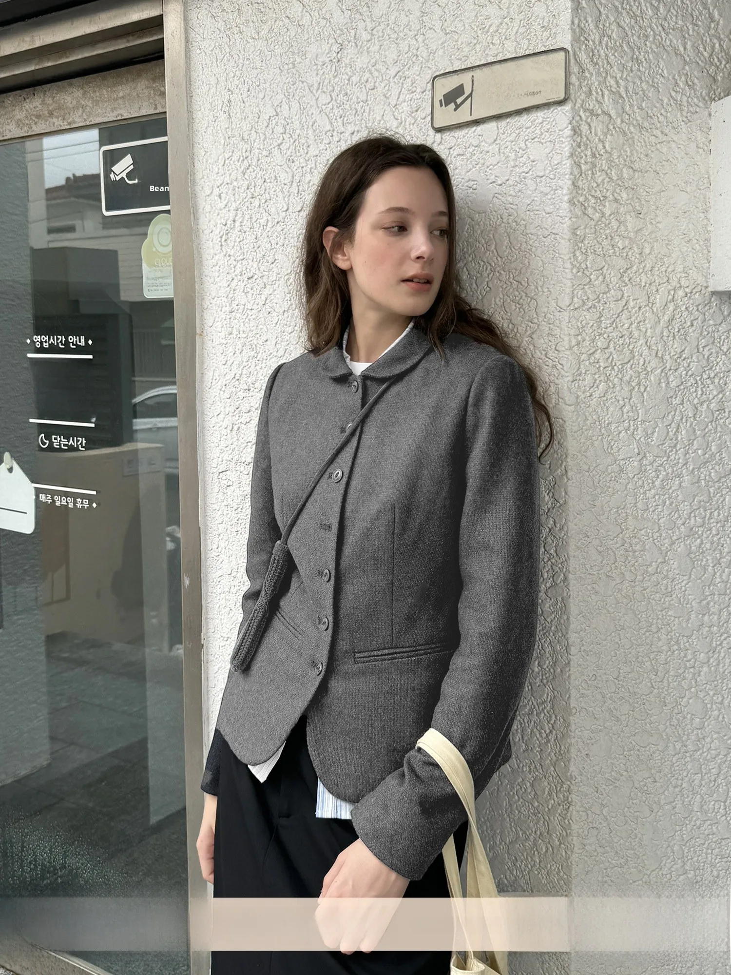 

UNRETRO женский шерстяной костюм с кукольным воротником-джатом, облегающий талию, осенне-зимний уличный топ Sle Faion