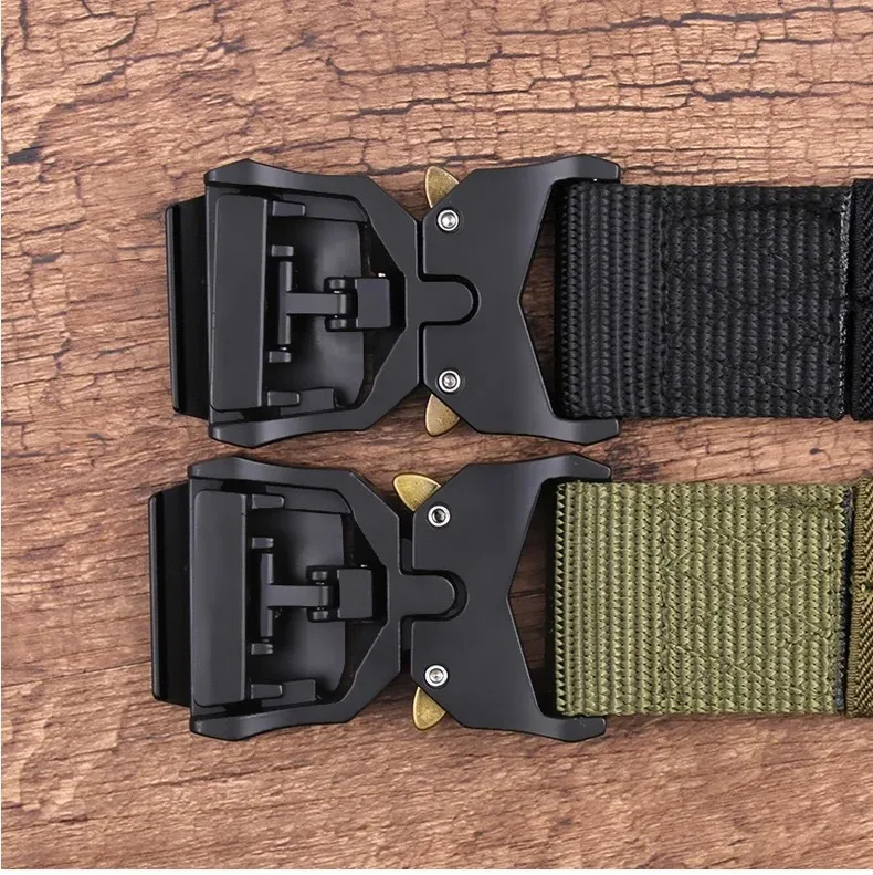 Taktischer Gürtel für Herren, mit automatischer Schnalle, ohne Metall, aus Kunststoff und Nylon, militärischer Gürtel, strapazierfähig, für Outdoor-Aktivitäten, Abenteuer, Training, als Taillengürtel für Hosen. – Detail 14