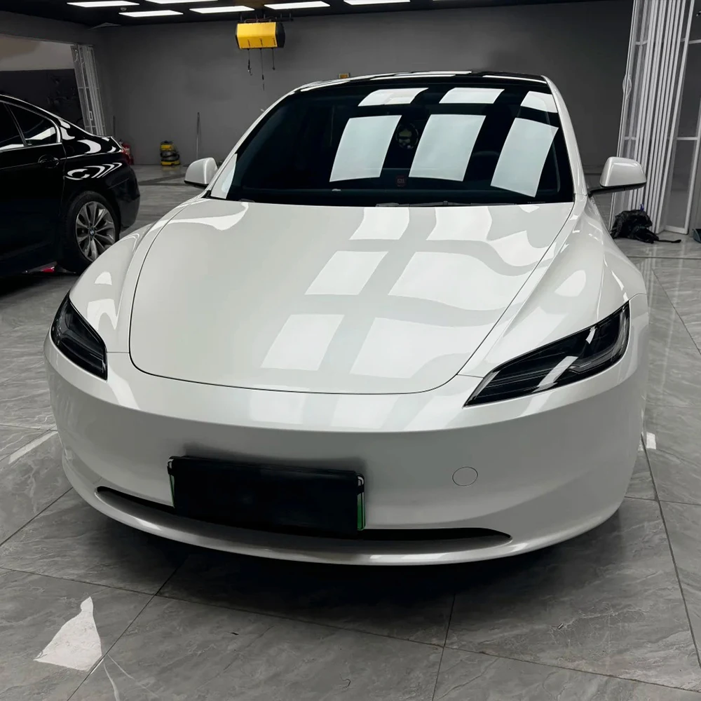 Premium Gloss Pearl Shell White Color Sticker Vinyl Wrap Film Roll Self Adhesive PET Decal Car Wrapping Film Scratch-resistant