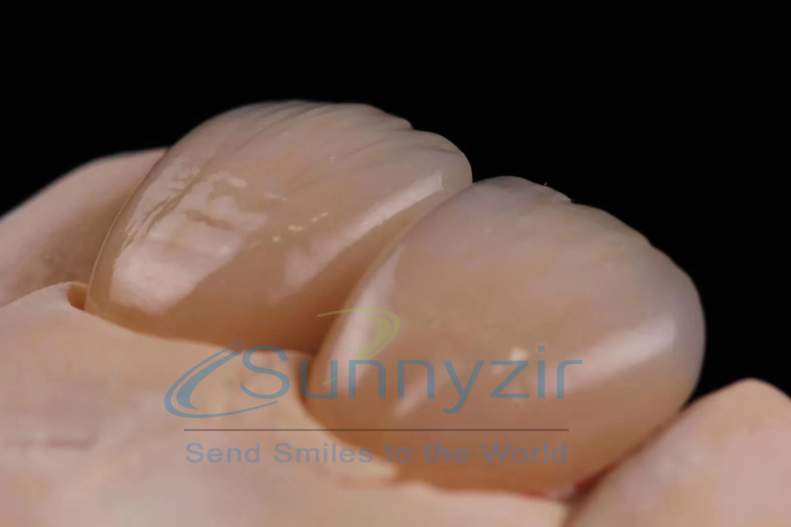 Sunnyzir SHT Multilayer Preshaded Zirconia block CAD CAM disco de zircônia Ceramics Material Dental Zrconium Blank Open System