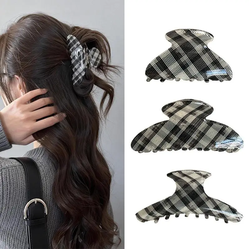 

Elegant Plaid Series Acrylic Hair Claw Classic Retro Claw Clips Trendy Ponytail Hair Clips For Women Girls Hair Accessories