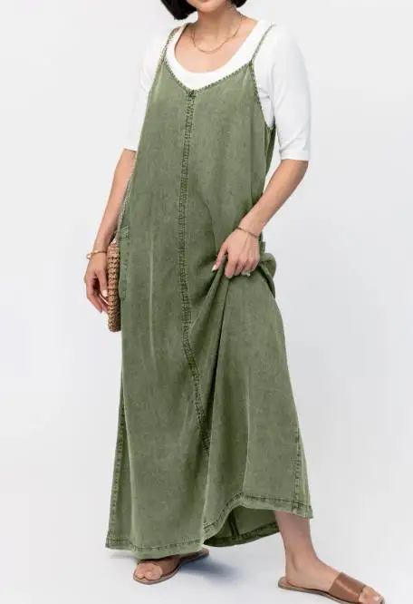 Simple and Loose Long Solid Color Washable Casual Denim Dress V-Neck Sleeveless Straight Tube Loose Suspender Denim Dress