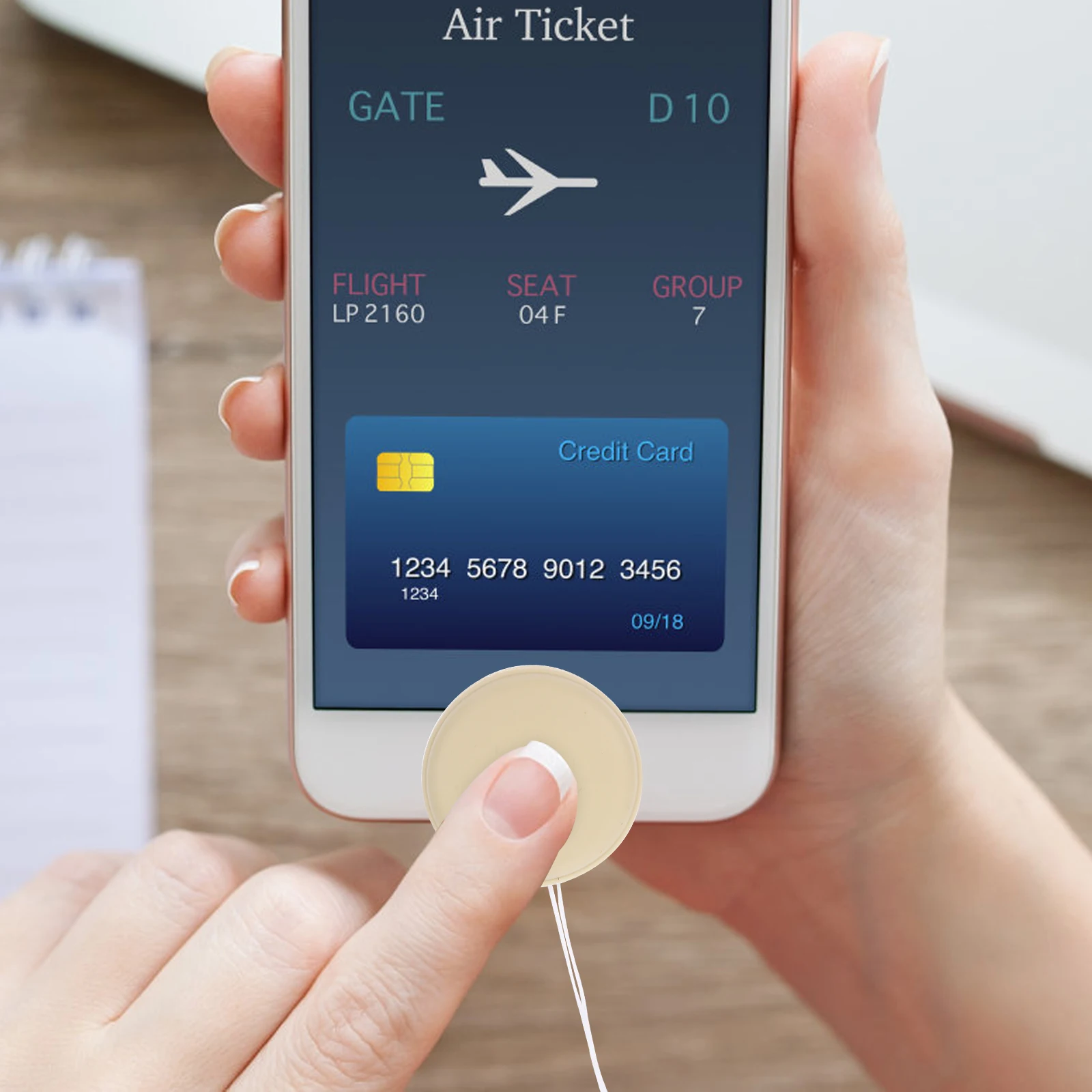 

2Pcs Deer Suede Cleaning Tools Premium Electronic Screen Cleaner Phone Lens Wipers Portable Eyeglasses Wipes for Cameras Tablets