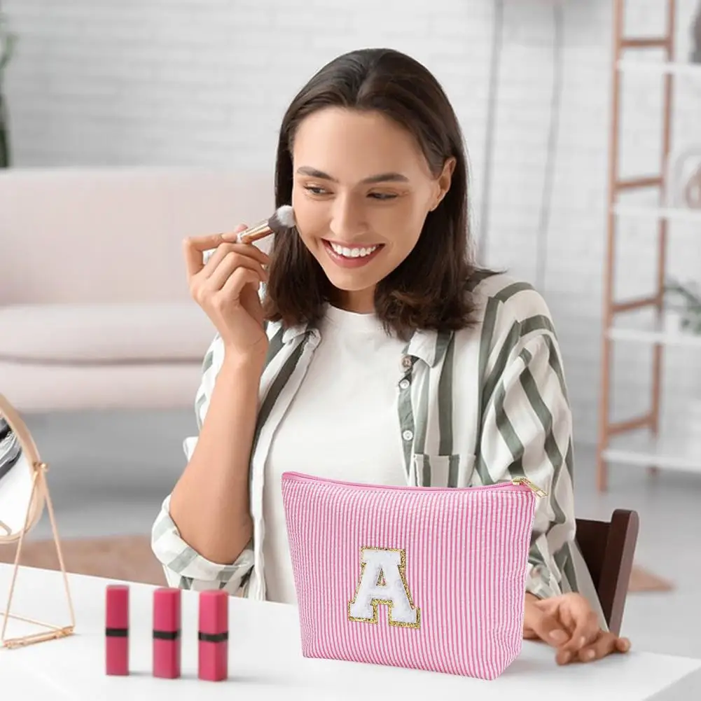 

Cosmetic Bag Organizer Bag Personalized Letter Cosmetic Storage Bags Waterproof Makeup Organizer Pouches with Zipper Closure