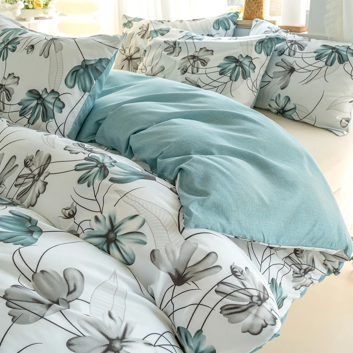 Aesthetic Floral Duvet Cover - 3pcs Fashion Reversible Teal Grey Watercolor