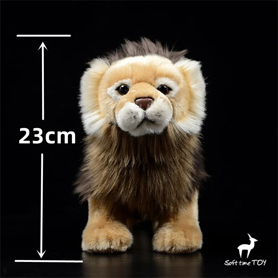 Leone Peluche Ad Alta Fedeltà Lioness Peluche Africano Pianura Peluche Realistici Animali di Peluche Bambola di Simulazione Kawai Giocattolo Regali Per Bambini