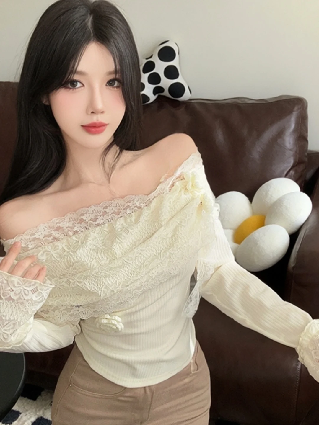 

Pure Desire Lace Flower Knitted Top Women's Shoulder Baring Slim Fit Spring Autumn Korean Style Fashion Sweet And Spicy Base ...