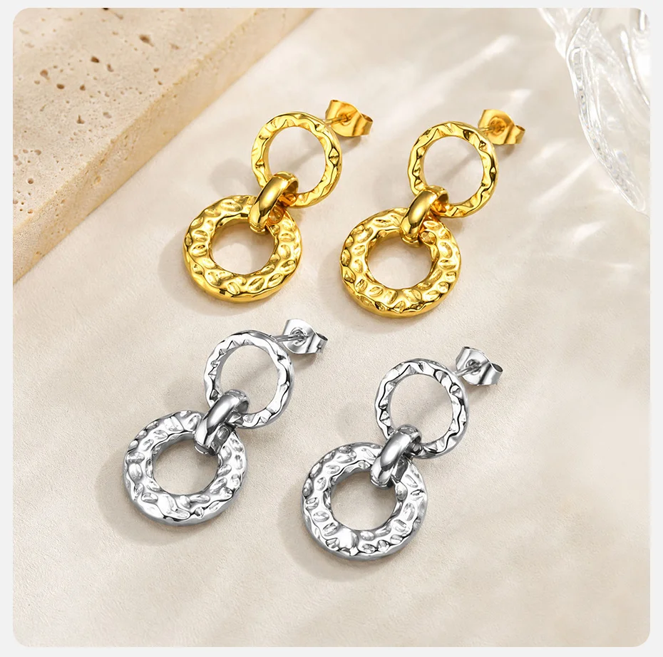 Vnox Trendige ineinandergreifende Ring-Ohrringe für Damen, Edelstahl, vergoldet, gehämmerter Kreis-Creolen-Ohrring, Statement-Schmuck für den Alltag – Detail 6