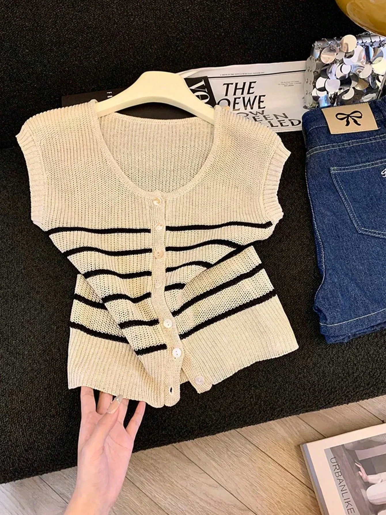 

Женский вязаный кардиган без рукавов в полоску во французском стиле с круглым вырезом, повседневный и удобный для поездок на работу, весна-лето