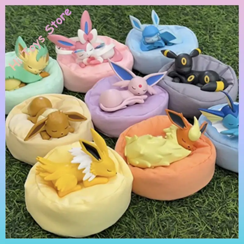 HOLLY BOX Original Blind Box Seri Eevee Posisi Tidur Blind Box Sylveon Ornamen Boneka Buatan Tangan Figur Aksi Hadiah Ulang Tahun