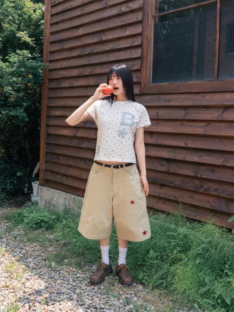 Pantaloni coreani Sle Streetwear con ricamo a stella neutra Pantaloni a gamba larga Casual Spor Pantaloni a cinque quarti da donna