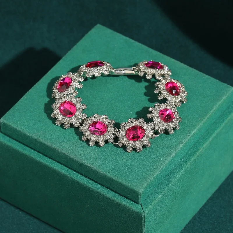 Vintage Oval Pink Crystal Bracelets for Woman Silver Color Rhinestone Trends 2026 Accessories High Quality Jewelry Party Luxury