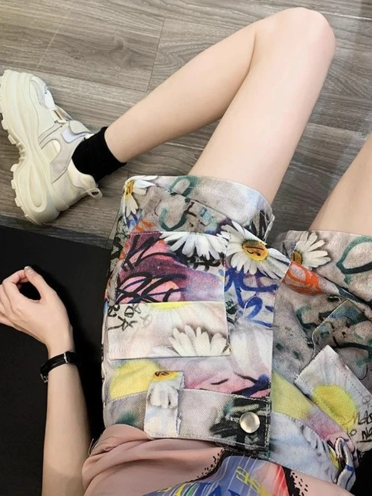 Women's Loose High Waist A-Line Denim Shorts Colorful Print Spring Summer 2026 New Arrival Wide-Leg Stylish