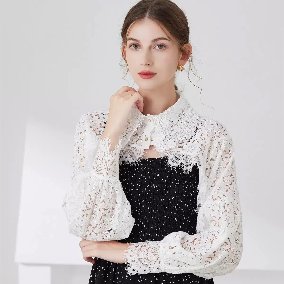 

Embossed Lace Sunscreen Shawl Solid Color Cotton Crop Tops Women's Outdoor Summer Sun Protection Tops Accessories Long Sleeve