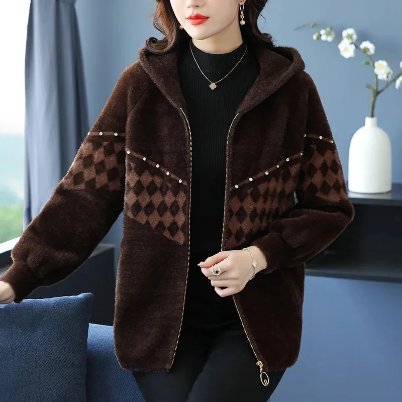 

Mother Autumn Winter Clothes Imitation Mink Velvet Jacket Female Short Middle-aged Western-Style Casual Top Hooded Cardigan Coat