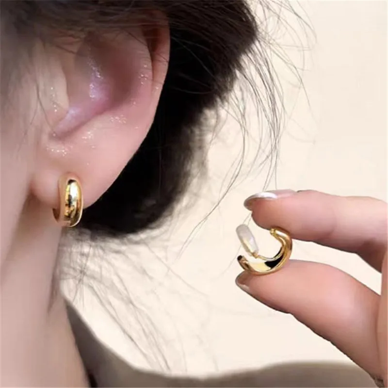 الذهب اللون أقراط مستديرة للنساء الأذن النساء لا مثقوب C شكل هندسي مشبك الأذن العظام كليب مجوهرات بسيطة #1