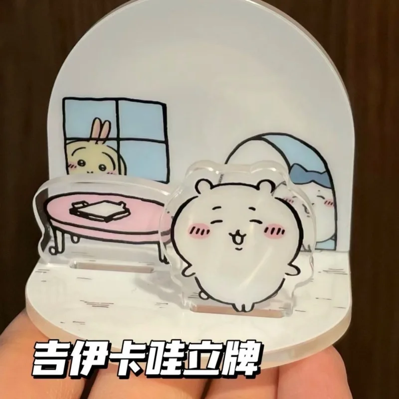 Figuras de Mulheres Chiikawa: Conjunto de Cenário com Suporte de Acrílico, Bonecos Chiikawa Usagi Hachiware, Figura de Desenho Animado, Ornamento de Mesa, Decoração Kawaii para Mesa