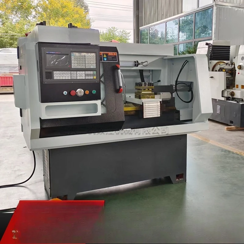 Numerical control lathe Small flat bed hard rail numerical control lathe 6132 Horizontal numerical control lathe