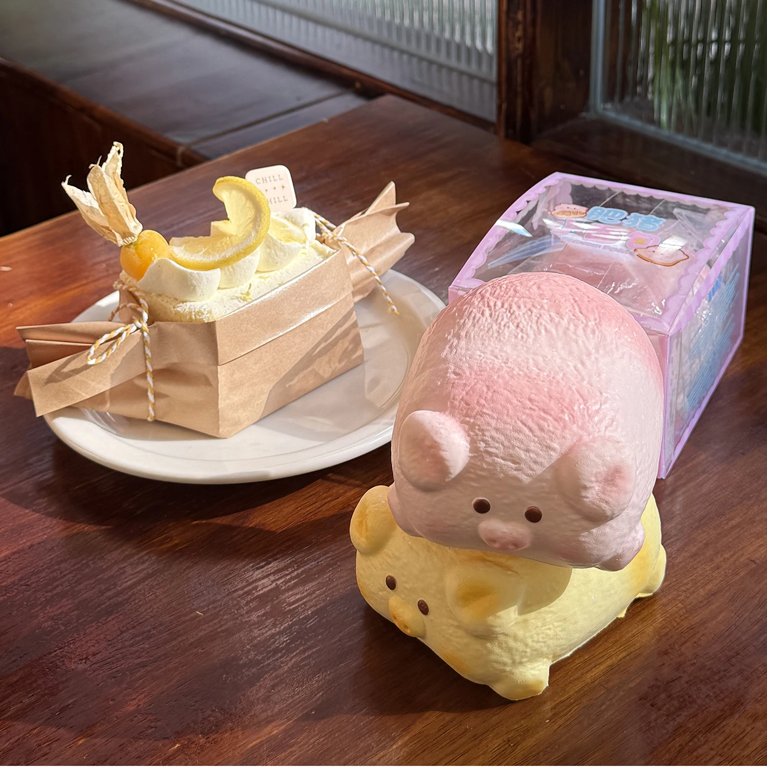 돼지 느린 Squishy 장난감 스트레스 완화를위한 일본 귀여운 스타일 느린 리바운드 장난감 짜기 장난감-슈퍼 부드러운 빵/과일 향기로운 장난감