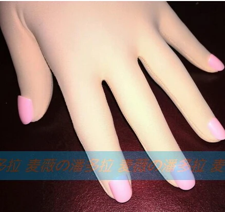 Gants Zentai personnalisés de luxe en peau de Kigurumi avec clou