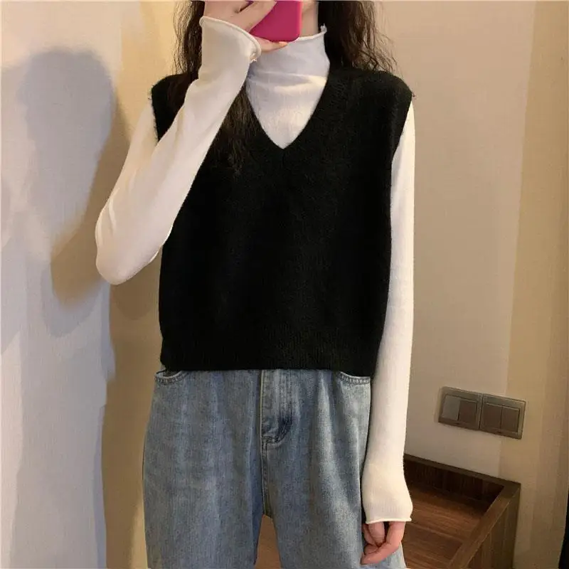 Solid Color Knitted Sweater Vest Women 2023 Autumn Sleeveless V Neck Jumpers Woman Korean Style Knit Pullovers Outside Wear