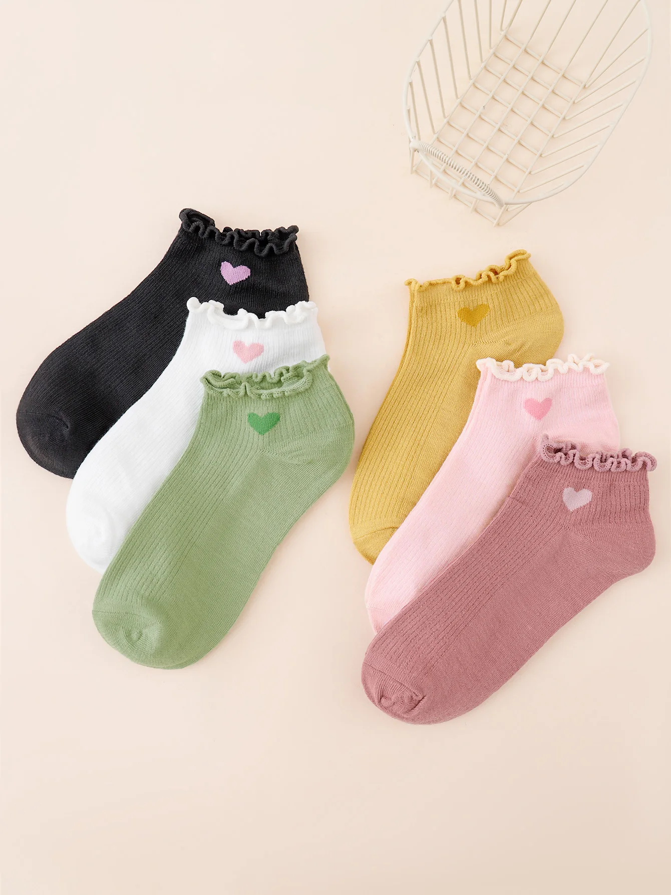 1/5/6/10/15/20 Pairs Random Women Solid Color Socks, Soft Breathable Sweat Absorbent Cute Sweet Heart Ruffle Cuff Short Socks