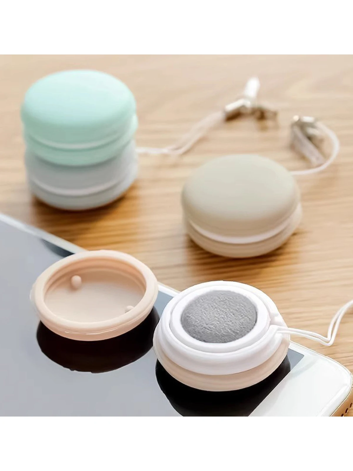 Macaron Pendant Screen Cleaner Multi-Functional All-In-One for Mobile Phones Glasses & Camera Lenses Easy to Install