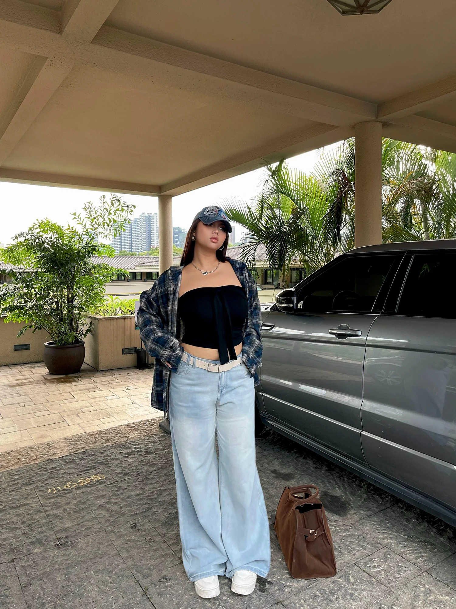 

Винтажные выцветшие широкие джинсы для женщин, свободный крой, прямой силуэт, повседневные джинсы с высокой талией, джинсы прямого кроя для повседневной носки