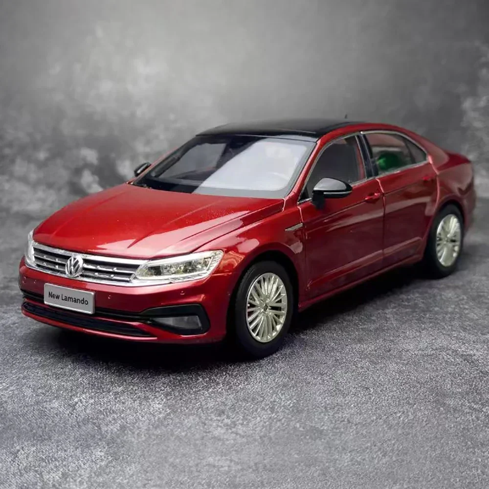 Die-cast 1:18 Scale Volkswagen New Lamando Simulation Alloy Car Model Fan Collection Home Decoration Metal Ornaments