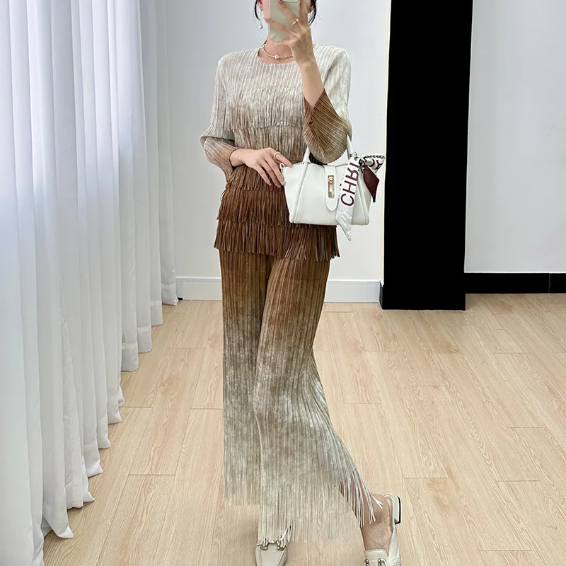 

High-end Pleated Miyake Suit Female Fall Gradual Tassel Style Long Sleeve Top + Straight Pants Two-Piece Sets Fashion Clothing