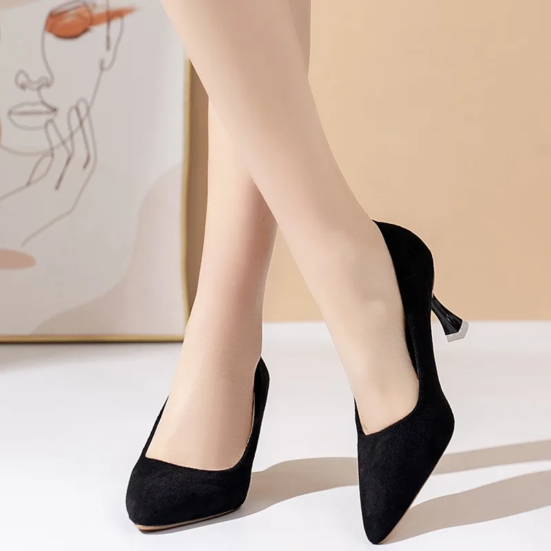 Elegant Women's 3cm Small Heel Shoes Stylish Bow Tie Velvet Surface Flats Summer Season