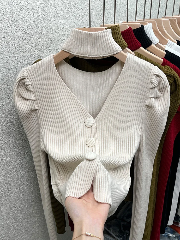 Red Sweater Knitted Sweater Women\'s Inner Layering Shirt with Unique Unique V-neck Halter Top Design for Autumn and Winter