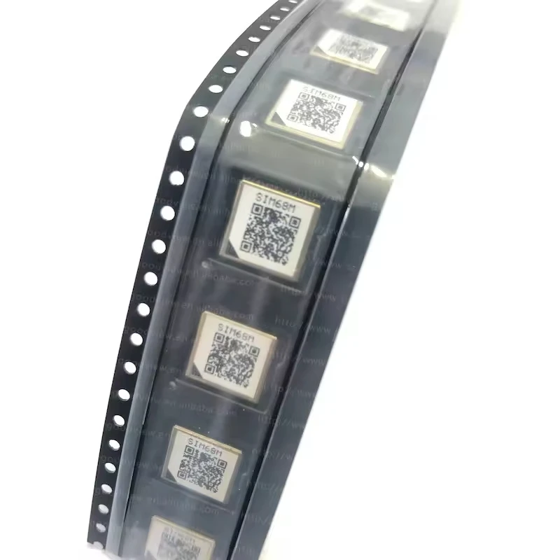 SIM68M GNSS module Tracking module Support GPS/GLONASS/Galileo/QZSS system mini size 10.1*9.7*2.5mm