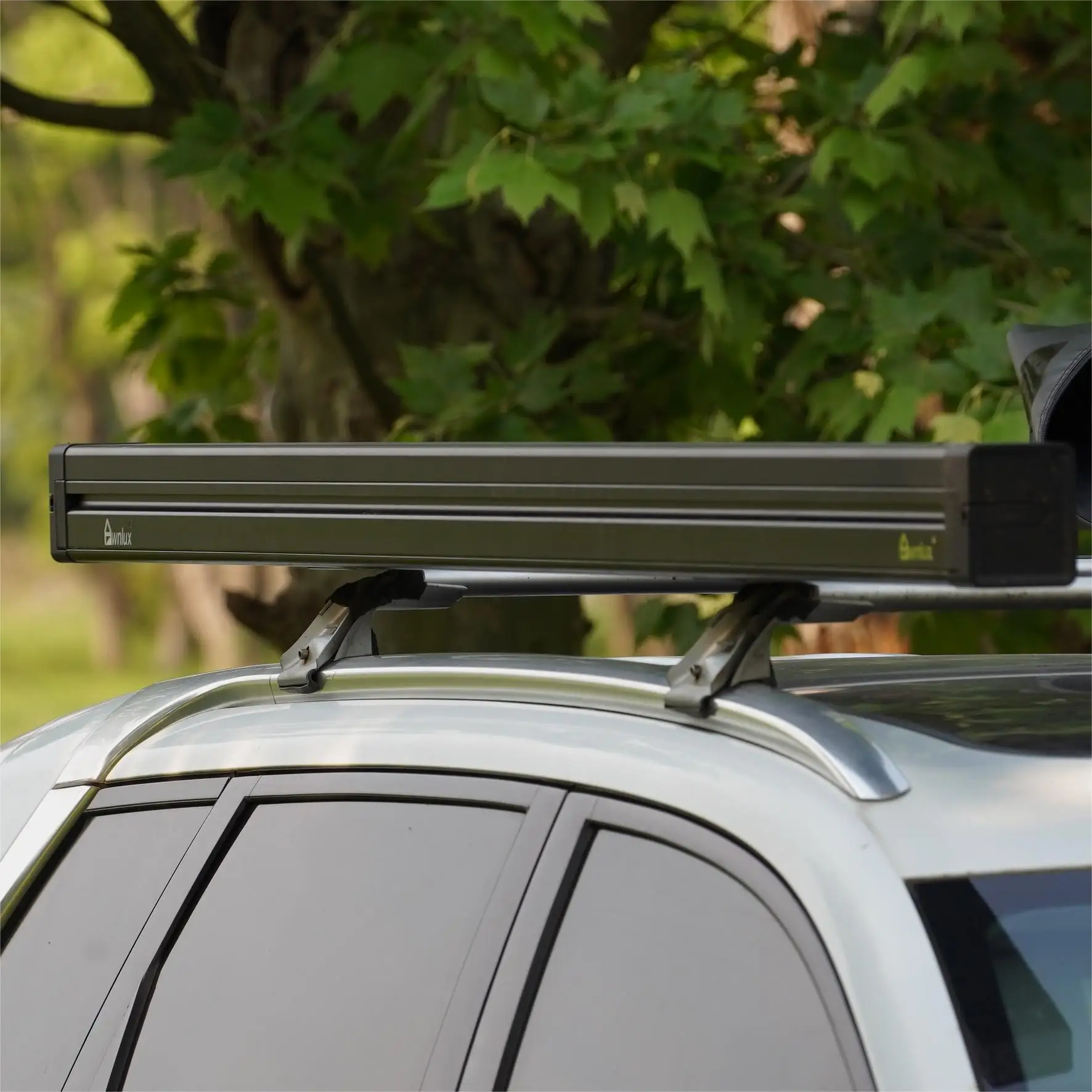 Wareda W5300T Camping Equipment Accessories Outdoor SUV Car Rooftop Tent Hard Shell 4X4 4wd Offroad Awning