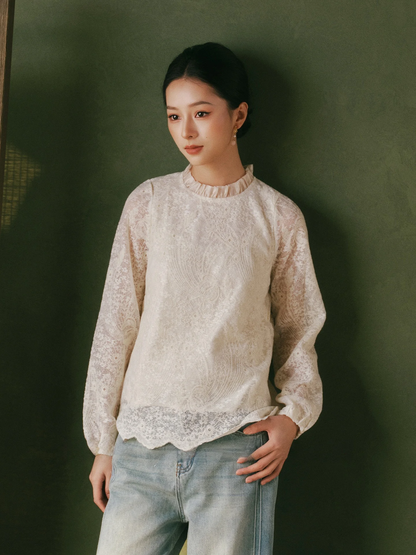 

New Chinese Style Loose Fit Women's Shirt Acetate Embroidered Inner Wear Top Breathable Long Sleeve Button up Stand Collar