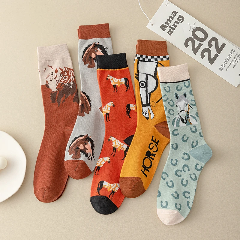 New Fashion Women Crew Socks Spring Autumn Winter Elegant Art Cute Horse Kawaii Cartoon Harajuku Comfortable Casual Mid Tube Sox