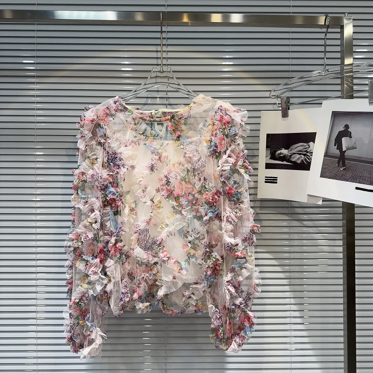 Spring Autumn Fashion 3D Flower Wrinkle Mesh Tops Female Round-neck Long Sleeve Slim with Lining Chiffon Blouse Women