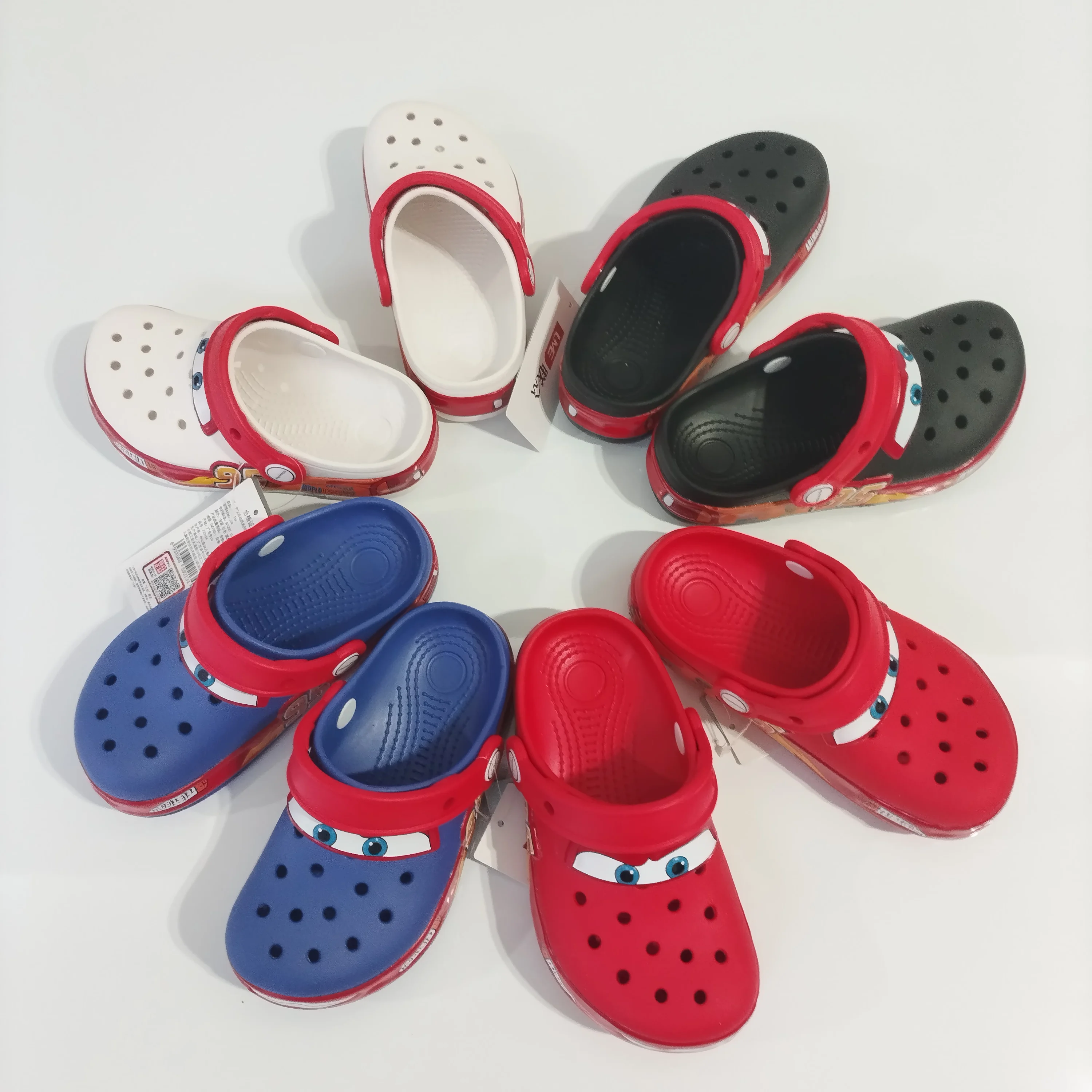 

Детские тапочки с запахом щиколотки с рисунком молнии McQueen, однотонные водонепроницаемые дышащие уличные повседневные сандалии, детская обувь