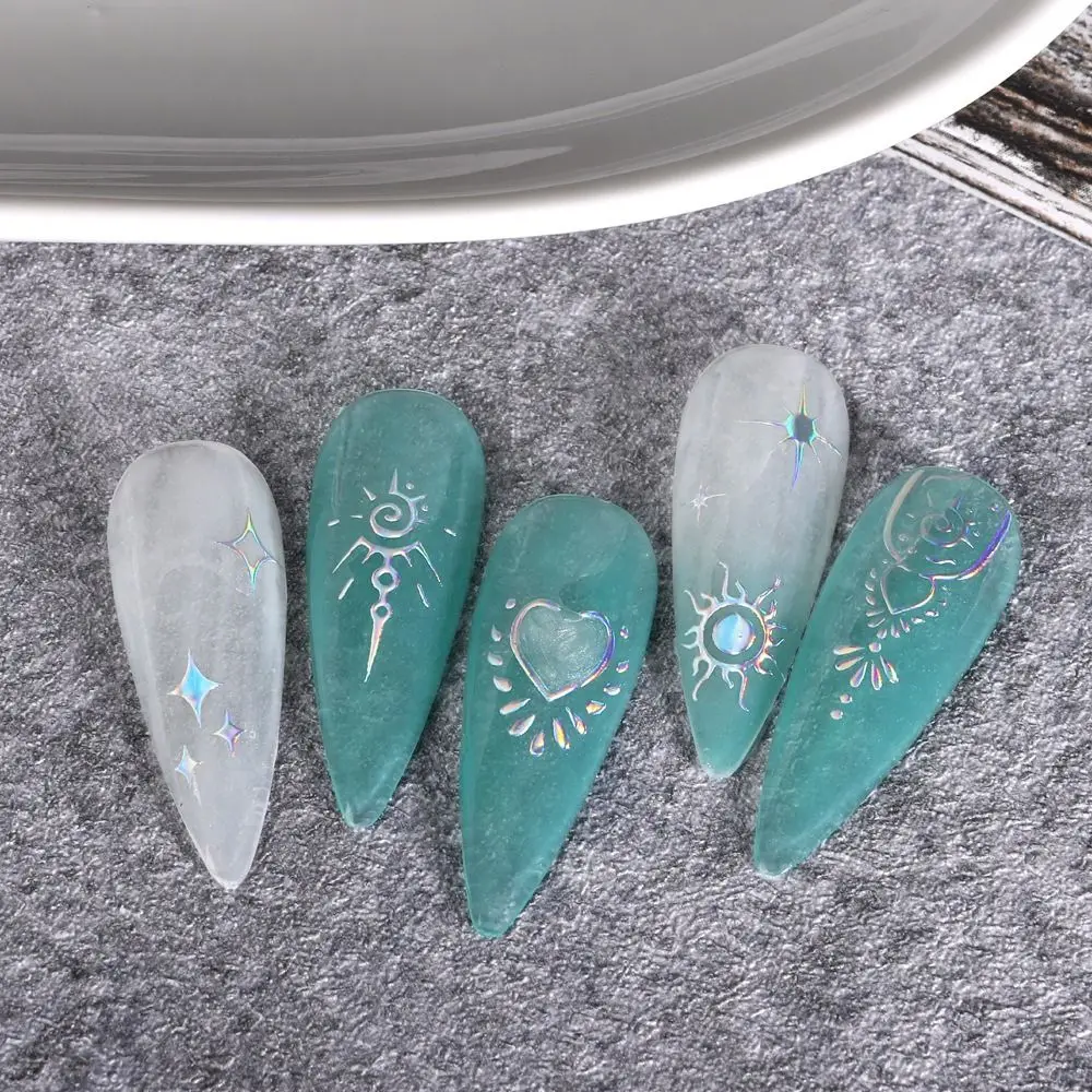 5 pz/set adesivo per unghie placcato oro Bohemian Sun Moon Star Nail Slider decalcomanie Vintage Totem Sunset Mirror Face Nail Sticker