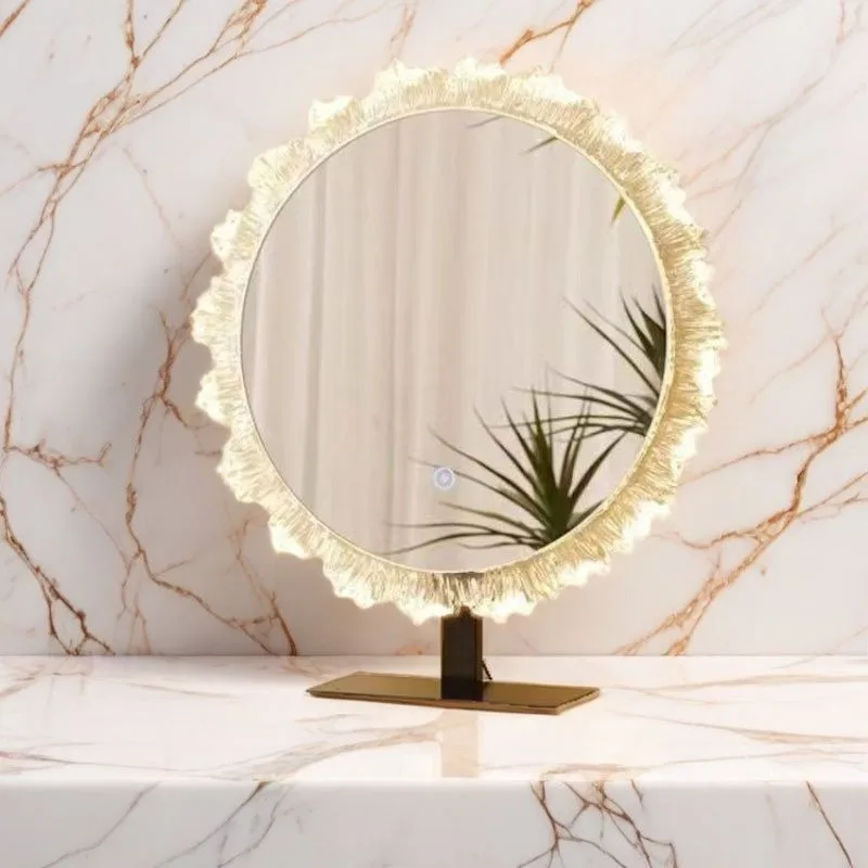 مرآة مكياج مضيئة يمكن أن تكون مصباح جداري Douyin مرآة كريستال ذكية ذات قيمة عالية مع مرآة زينة خفيفة عالية الوضوح