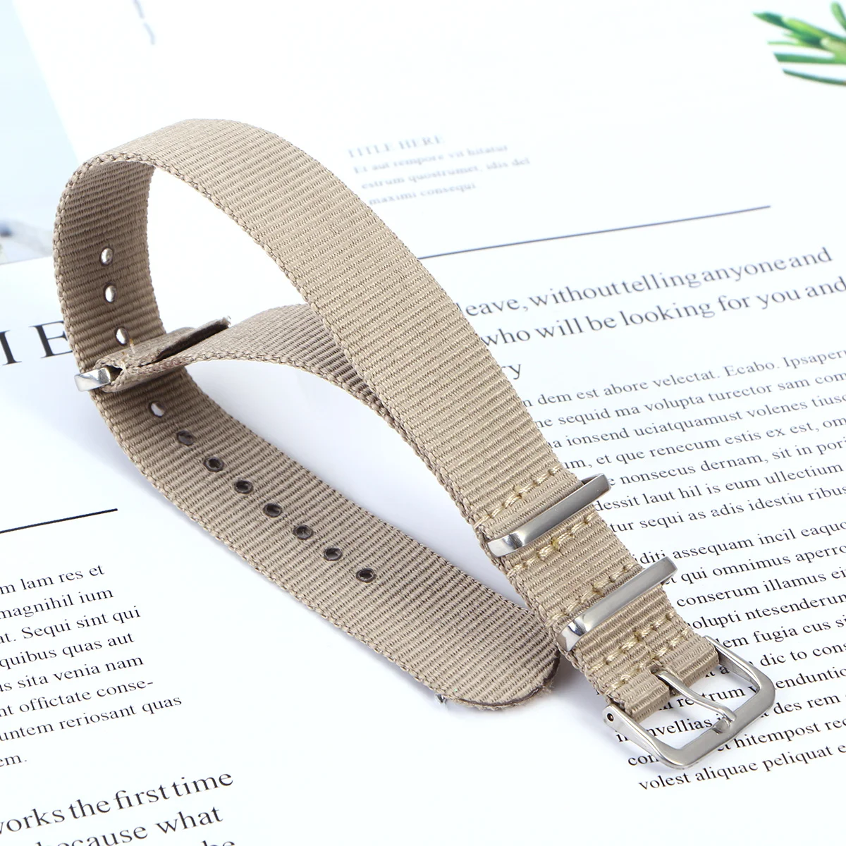 

Nylon Watch Strap 22Mm Heavy Duty Woven Band Soft Breathable Skin-Friendly Easy Install Secure Fit Replacement For Men